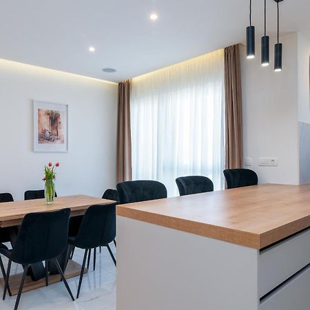 Lazure Serenity Трогир Екстериор снимка